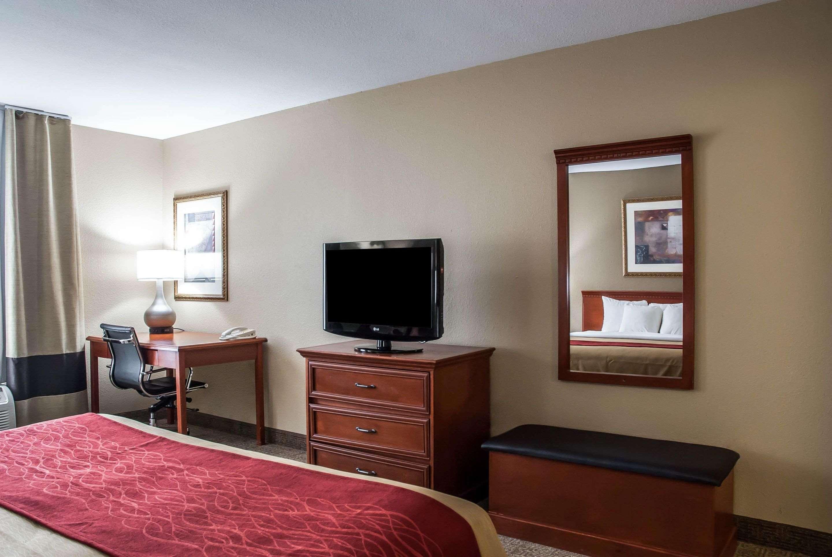 Pacific Comfort Inn Near Six Flags St Louis מראה חיצוני תמונה