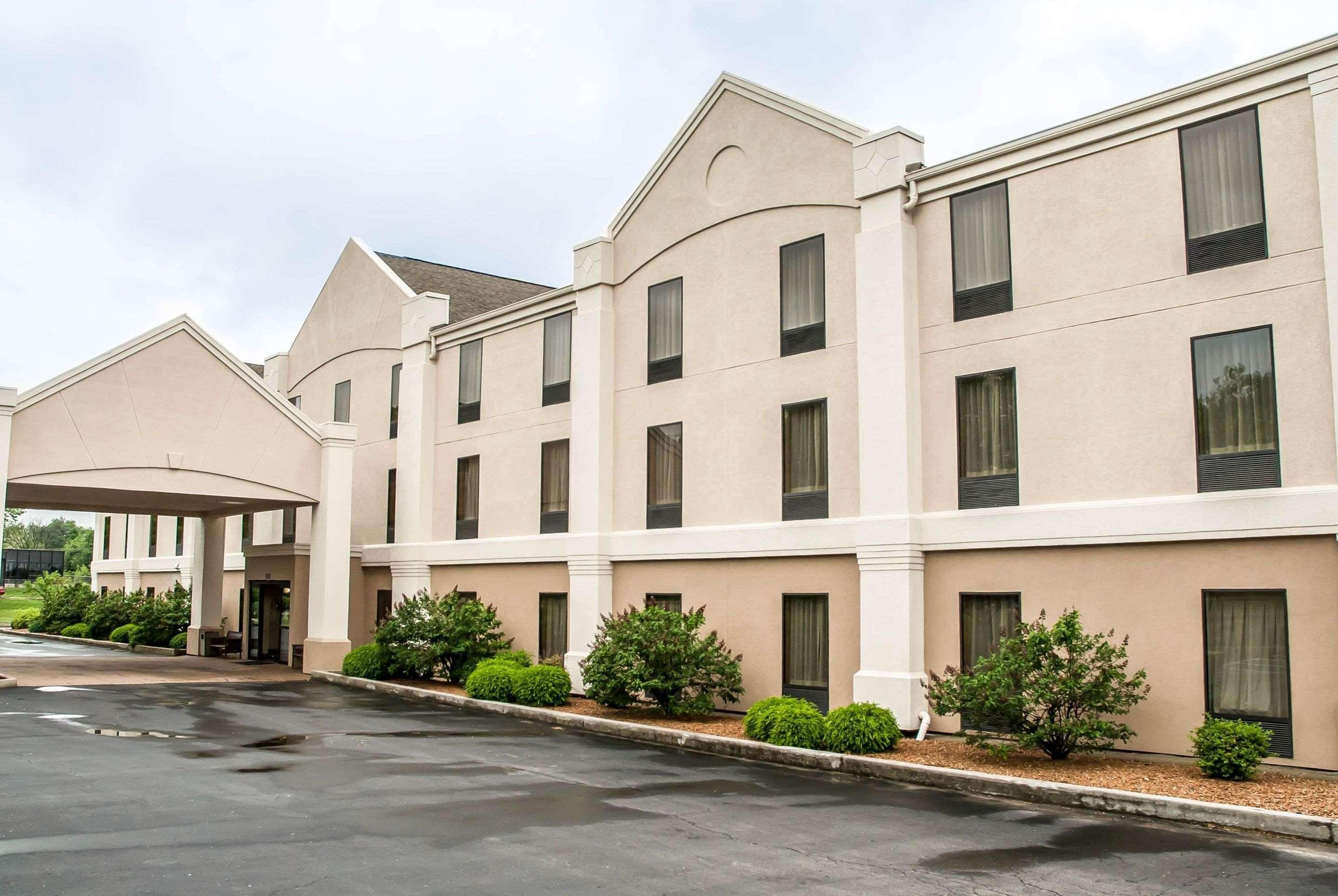 Pacific Comfort Inn Near Six Flags St Louis מראה חיצוני תמונה