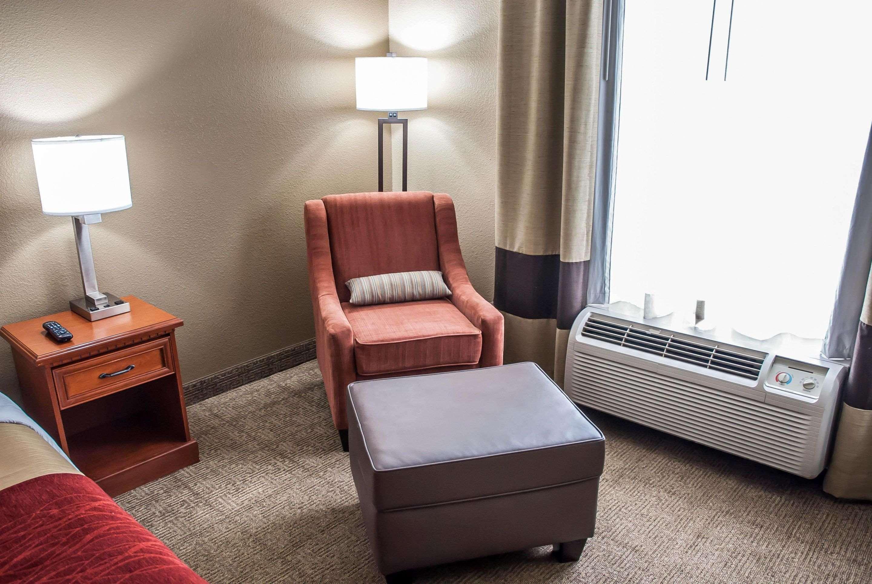 Pacific Comfort Inn Near Six Flags St Louis מראה חיצוני תמונה