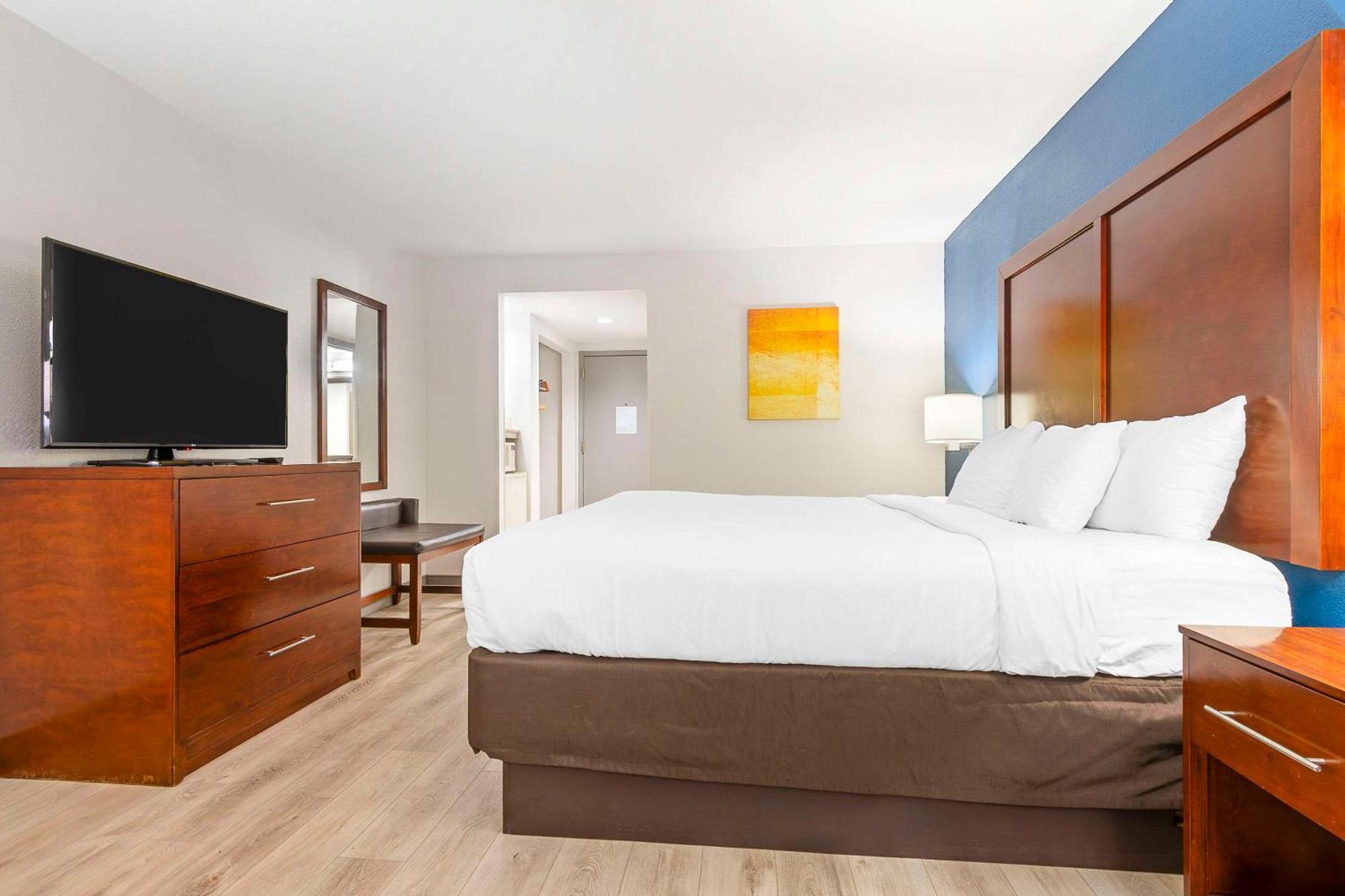 Pacific Comfort Inn Near Six Flags St Louis מראה חיצוני תמונה