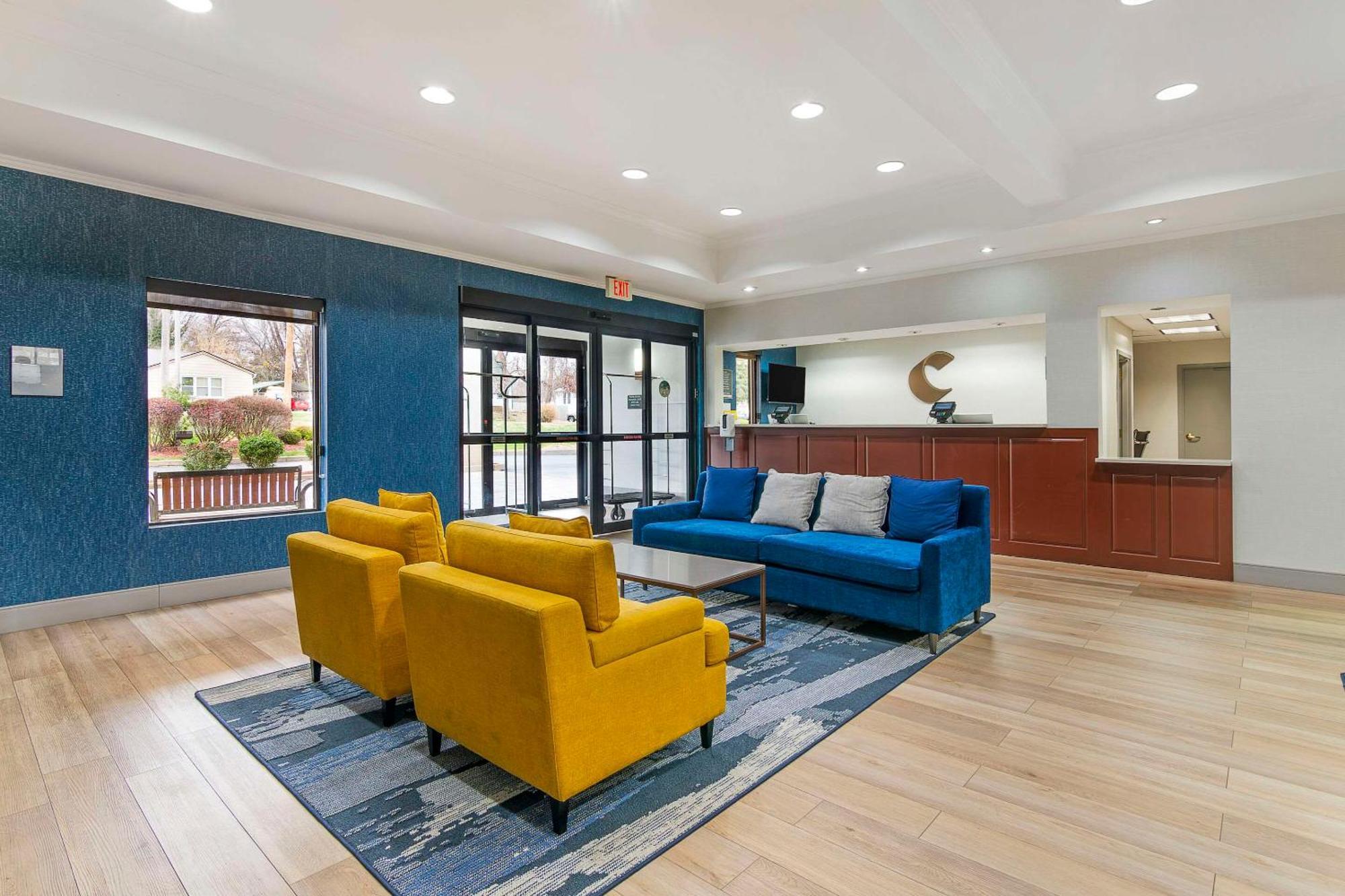 Pacific Comfort Inn Near Six Flags St Louis מראה חיצוני תמונה